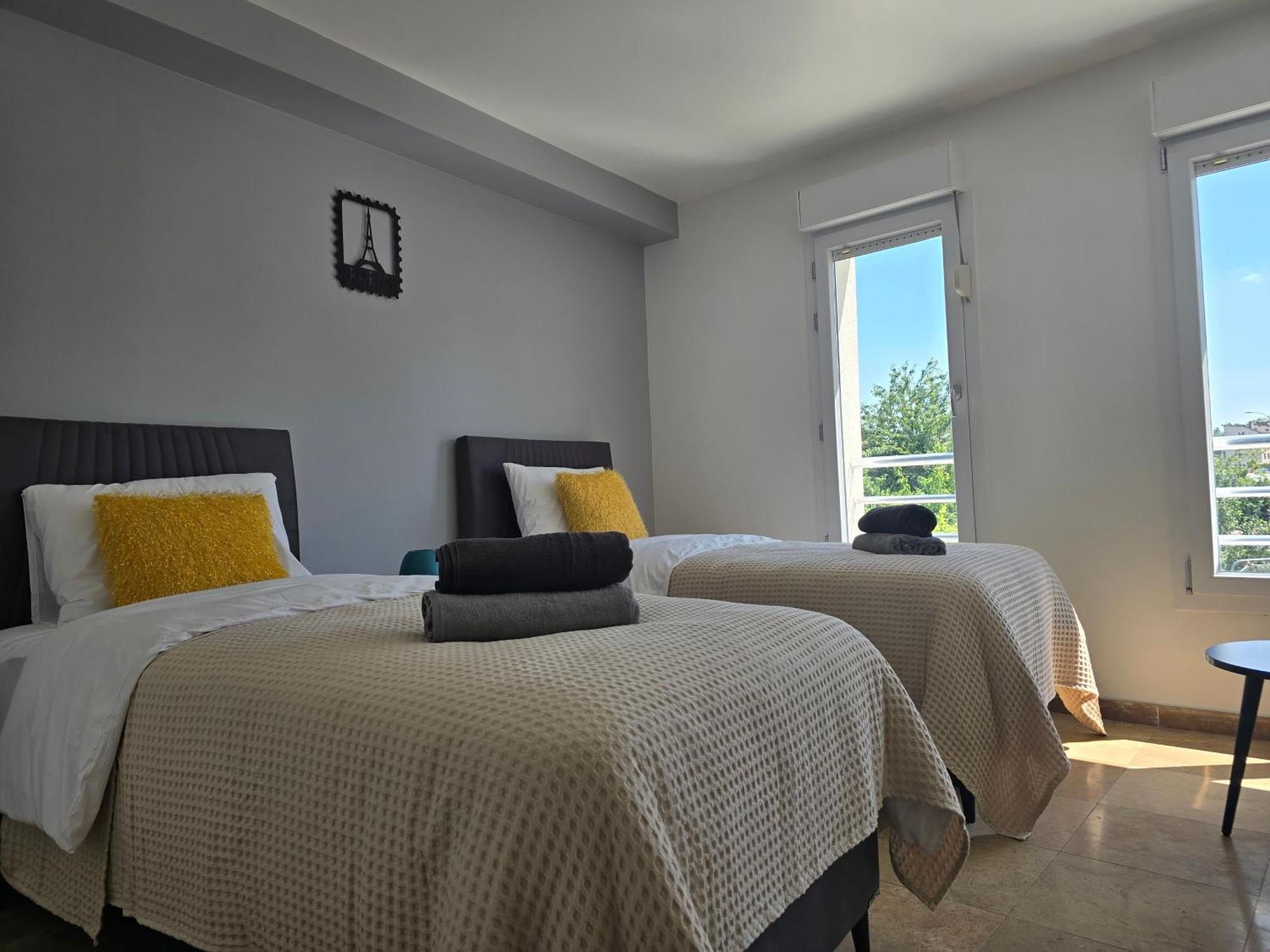 Appart'City Village Trappes Rum bild